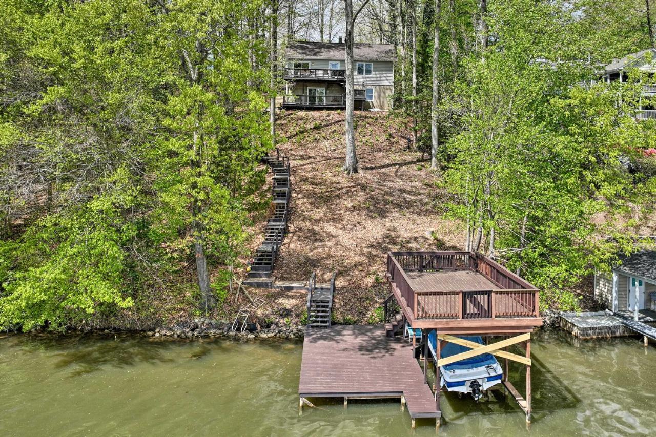 Waterfront Cottage With Boat Dock And 3 Decks! Bracey Eksteriør bilde